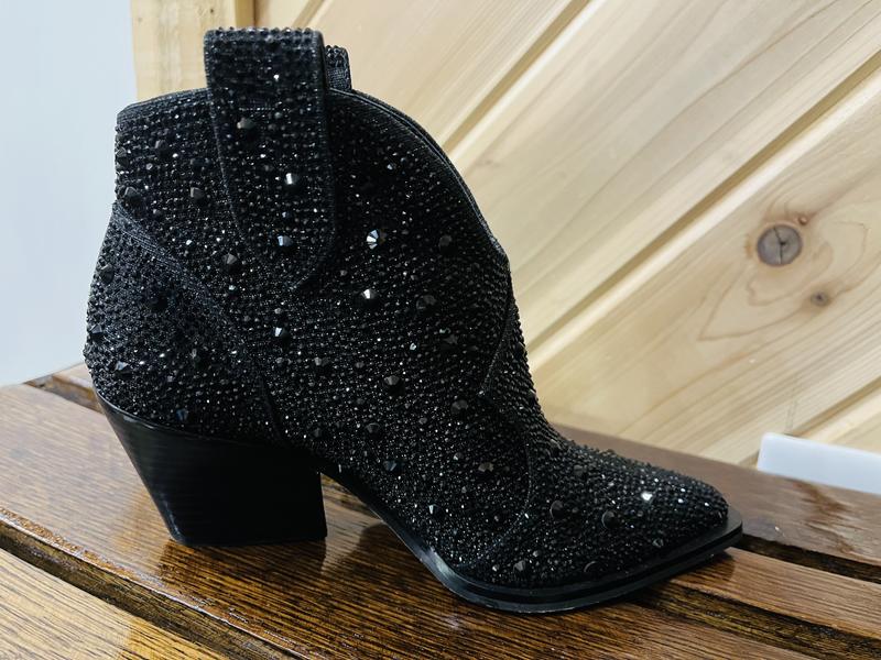 Review Thumbnail Image 0 225175969