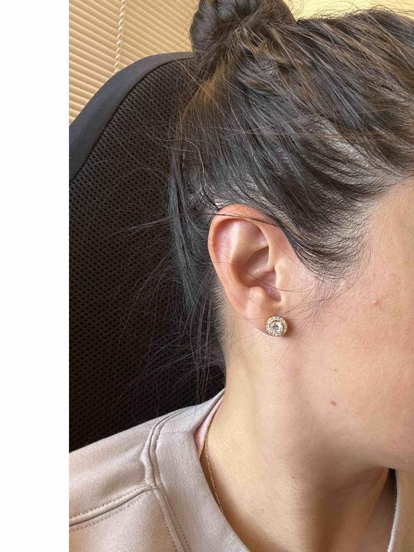 Customer photo for "Cute and classy"