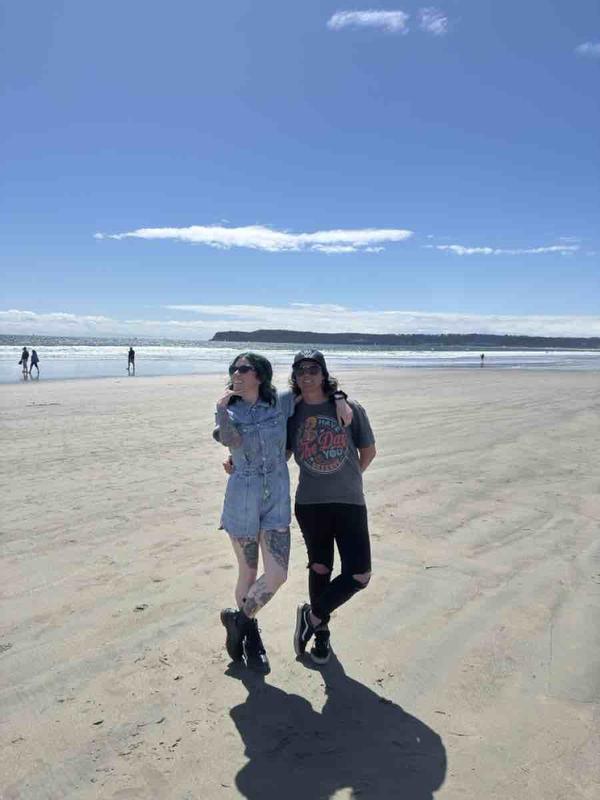 Review Thumbnail Image 0 242581988