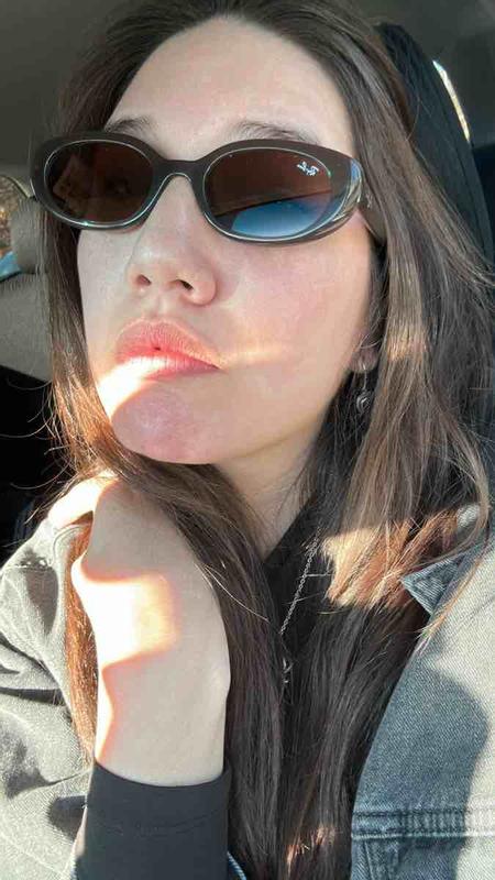 Review Thumbnail Image 0 237296384