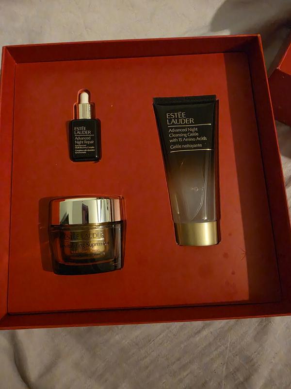Customer photo for "Beautiful and luxurious gift"