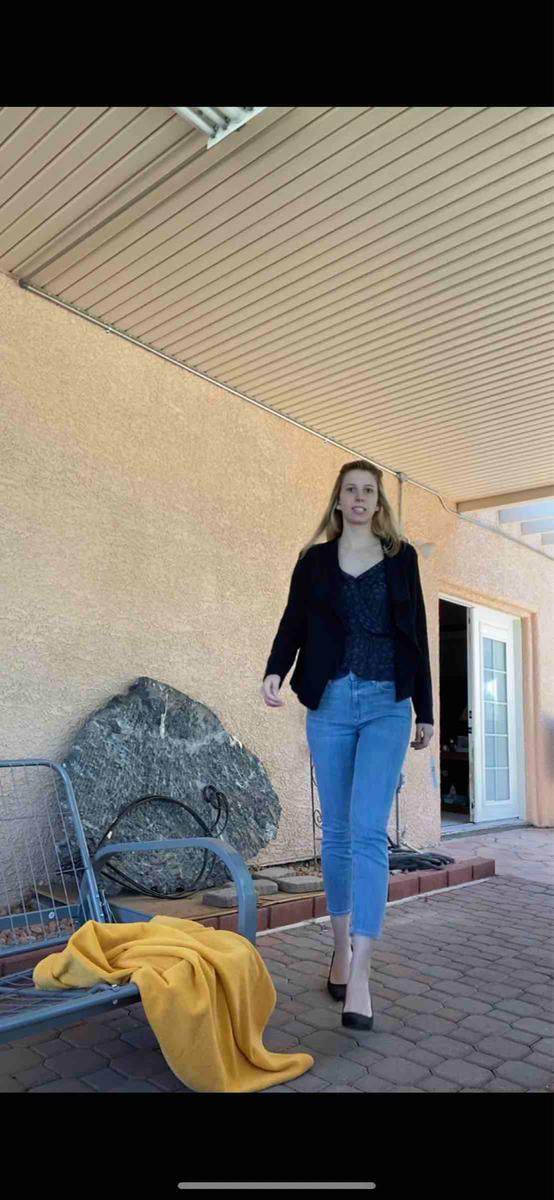 Review Thumbnail Image 0 198182848