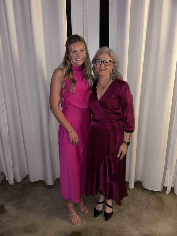 Review Thumbnail Image 0 239835235