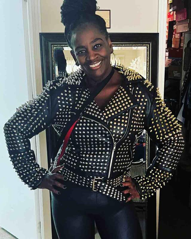 Review Thumbnail Image 0 220396155