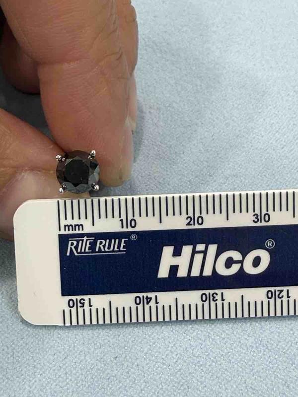 Review Thumbnail Image 1 248071279