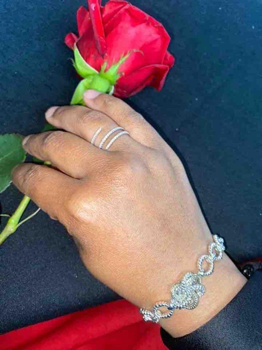 Review Thumbnail Image 0 207526968