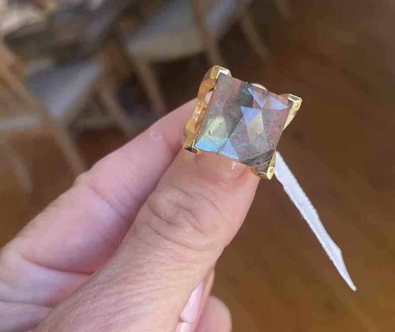 Review Thumbnail Image 3 218804778