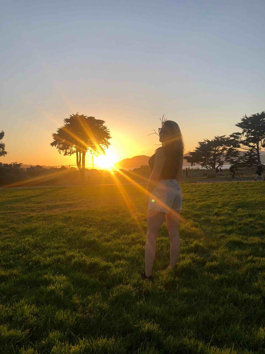 Review Thumbnail Image 0 195496067