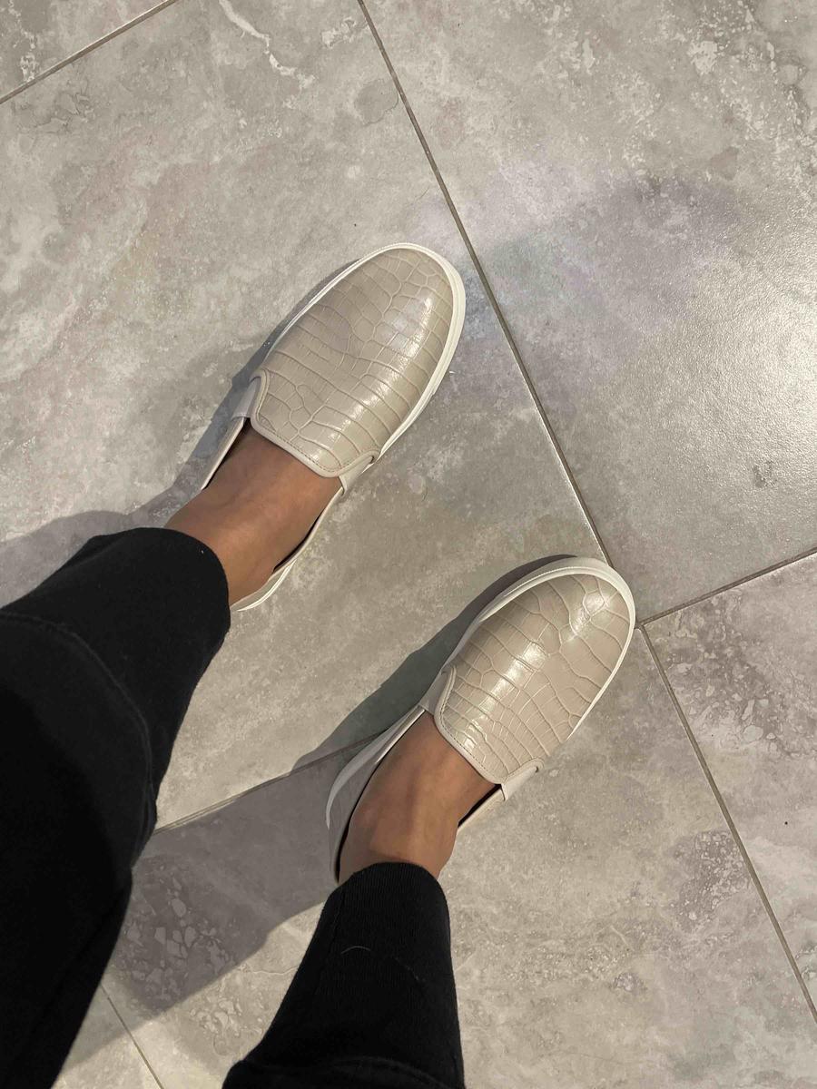 Customer photo for "They are as gorgeous as they are comfortable!!"