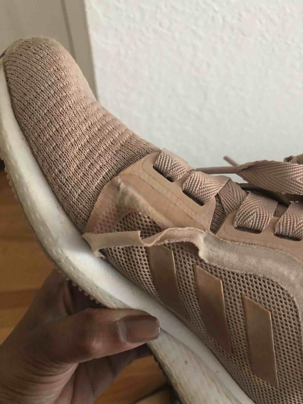 Customer photo for "Comfortable but not well made"