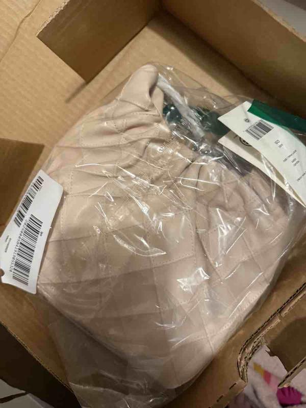 Review Thumbnail Image 0 243452306