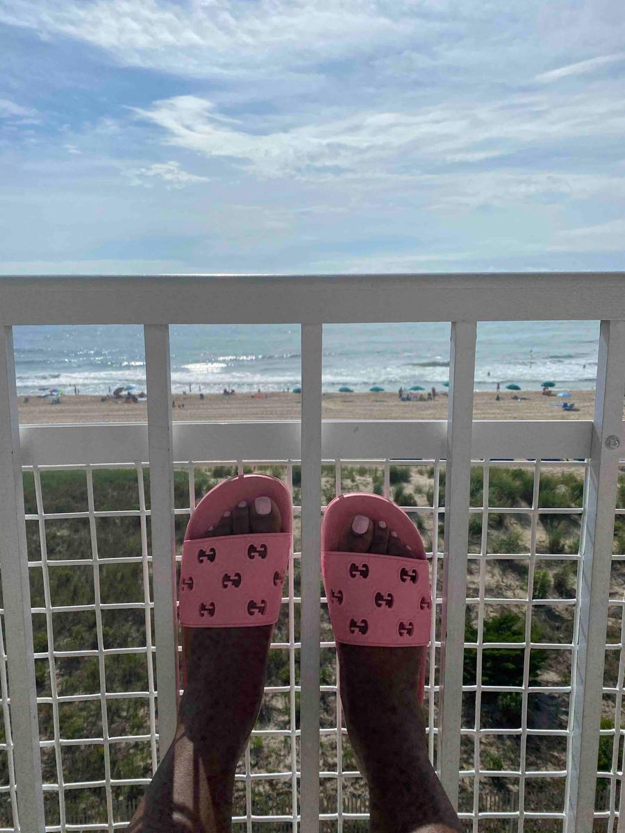 Review Thumbnail Image 0 198972399