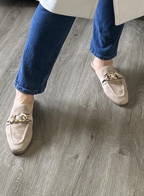 Customer photo for "Love these loafers! Perfect for return to office"