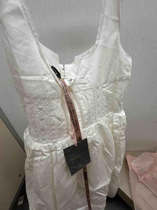 Review Thumbnail Image 1 235383169