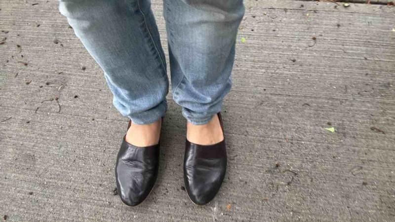 Customer photo for "fits like a shoe should fit"
