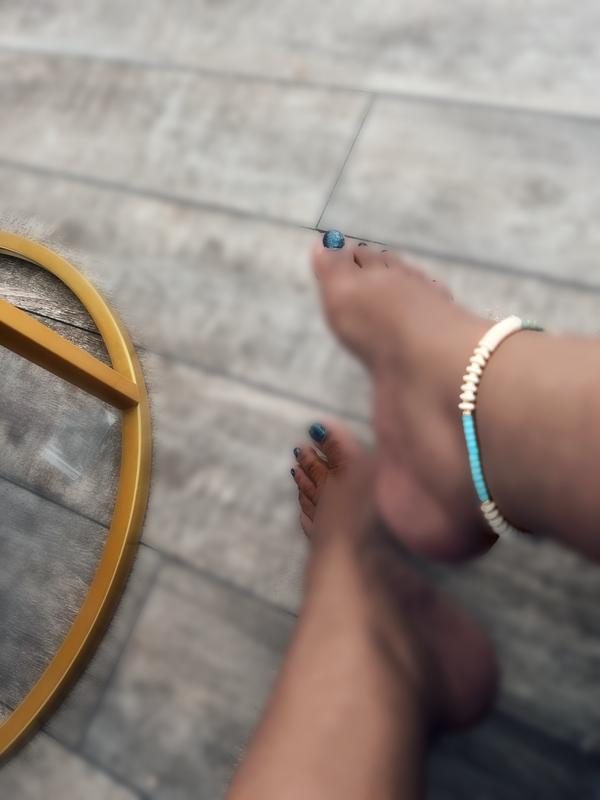 Customer photo for "Super cute anklet"