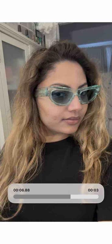 Review Thumbnail Image 2 249698272