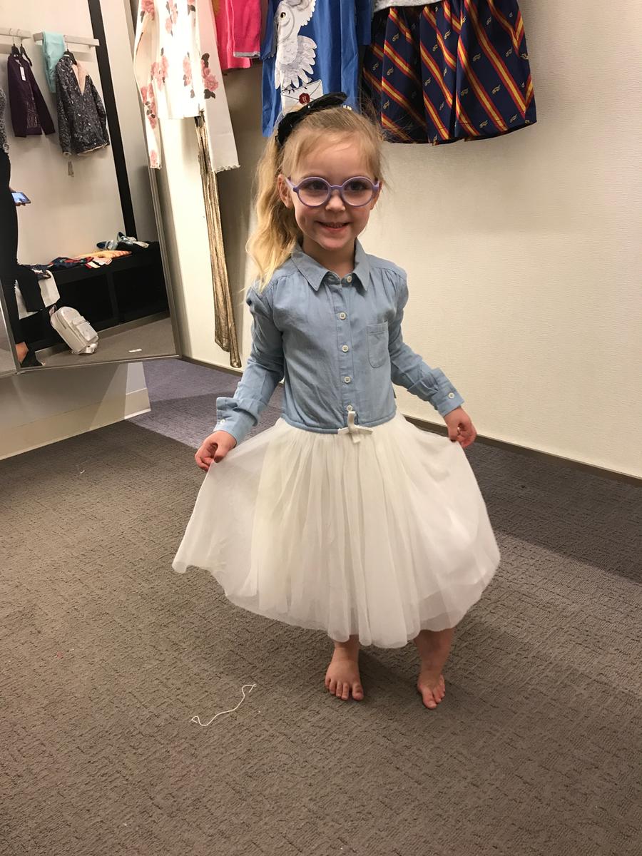 Review Thumbnail Image 0 192979888