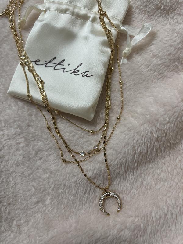 Customer photo for "REALLY CUTE NECKLACE"