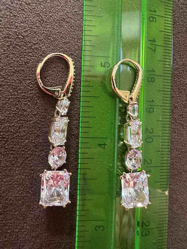 Review Thumbnail Image 0 239437996