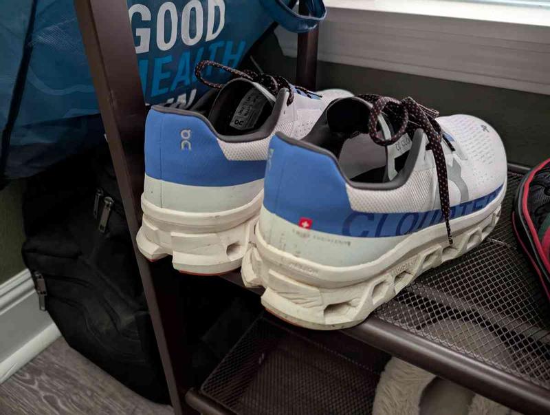 Great walking shoes...I can't run anymore