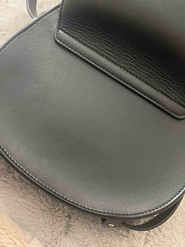 Review Thumbnail Image 3 230639892