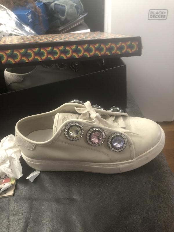 Review Thumbnail Image 0 236378097