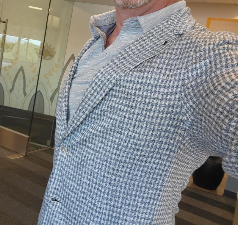 Review Thumbnail Image 0 229815102