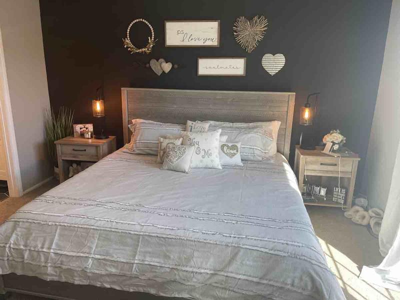 Review Thumbnail Image 1 215106504