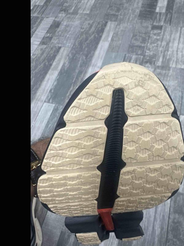 Review Thumbnail Image 0 245460977