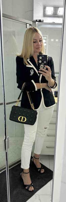 Review Thumbnail Image 1 244330869