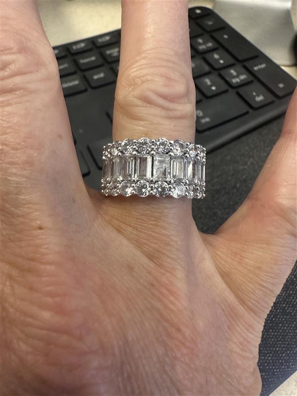 Review Thumbnail Image 0 241623913