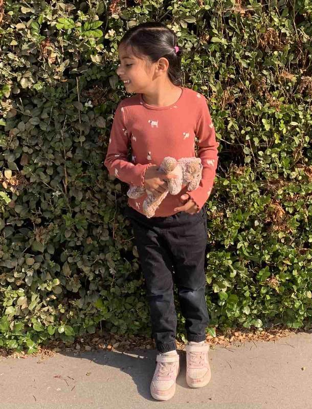 Review Thumbnail Image 0 236572943