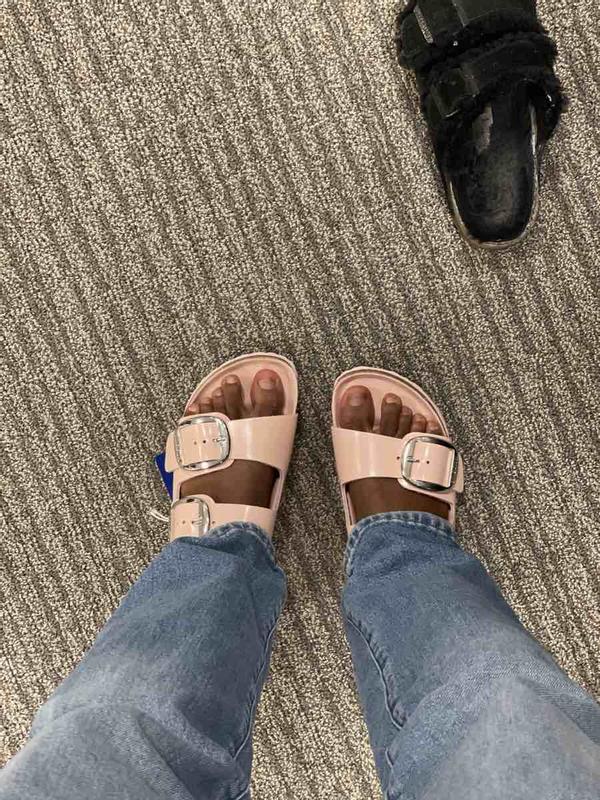 Review Thumbnail Image 0 215695599