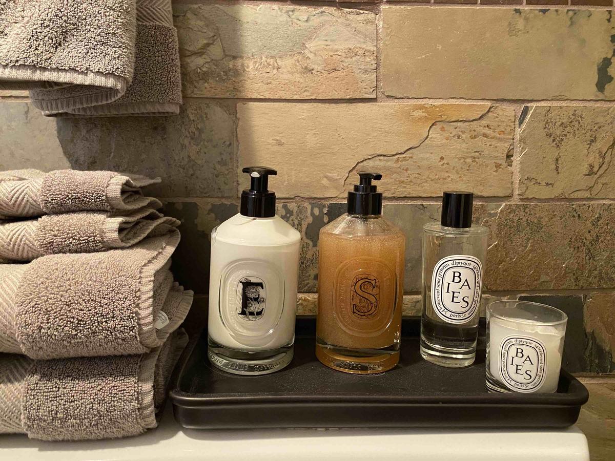 Review Thumbnail Image 0 203295603