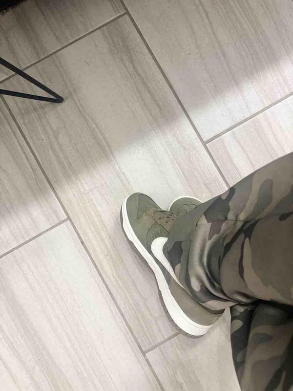 Review Thumbnail Image 1 252239064