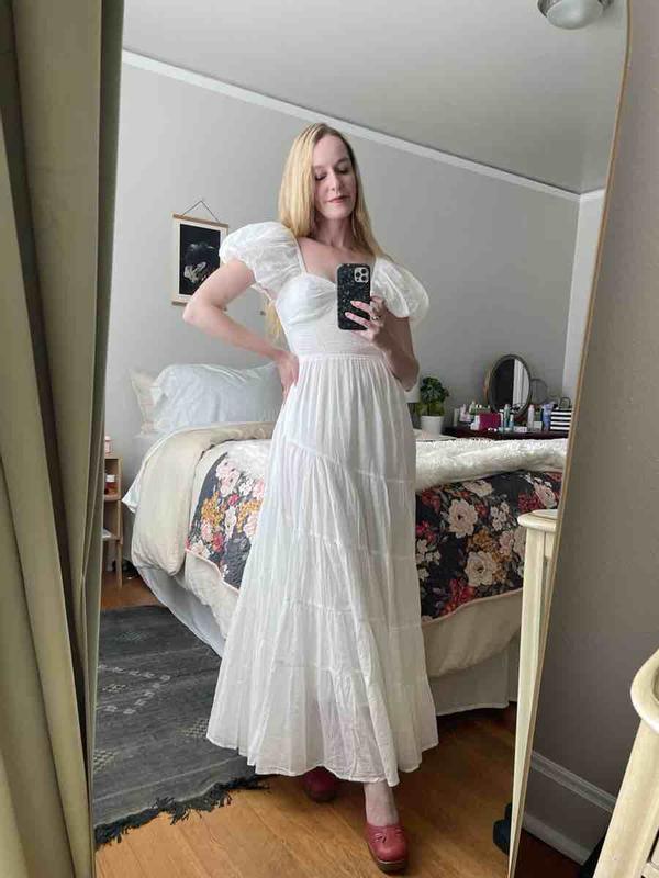 Customer photo for "obsessed with this dress so lightweight and pretty"