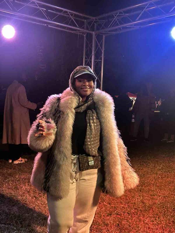 Review Thumbnail Image 1 236947299