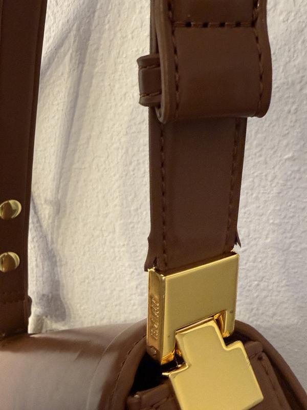 Review Thumbnail Image 1 247305085