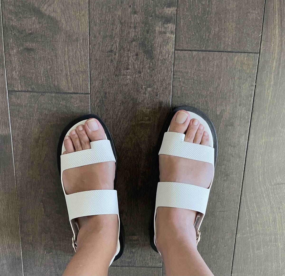 Review Thumbnail Image 0 209372090