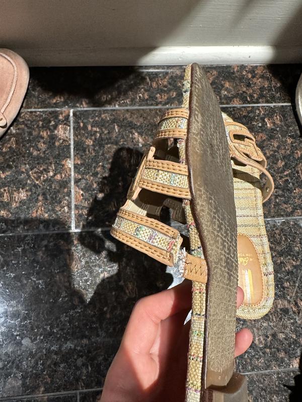 Review Thumbnail Image 0 228131807