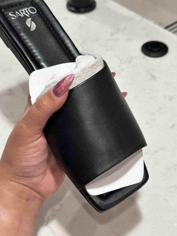 Customer photo for "White leather is not great"