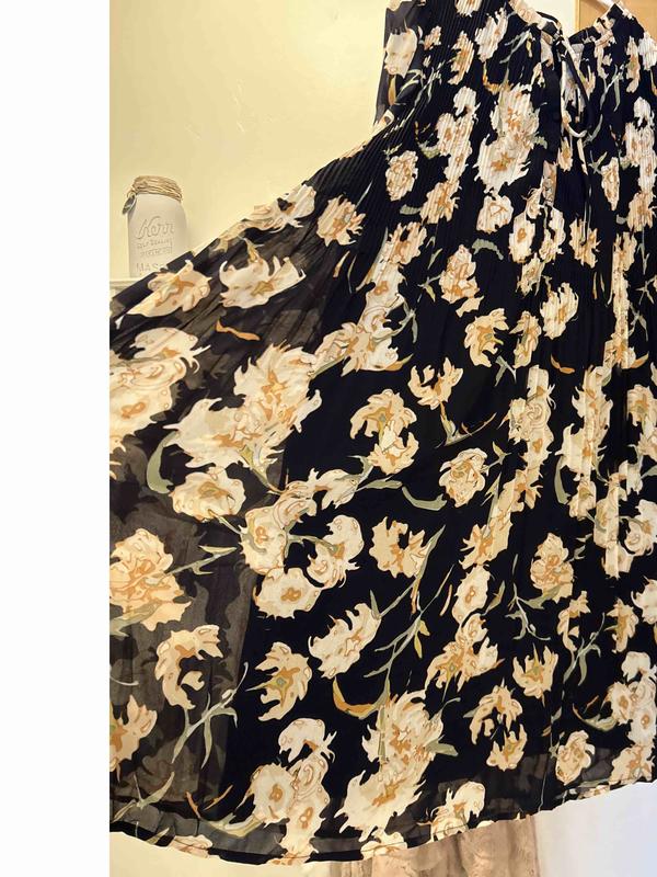 Review Thumbnail Image 0 232381435