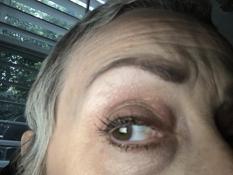 Customer photo for "Eyelash primer"