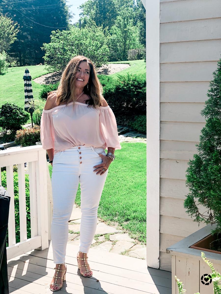 Review Thumbnail Image 0 196028687