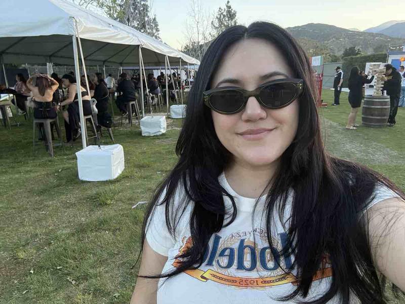 Review Thumbnail Image 0 248776229