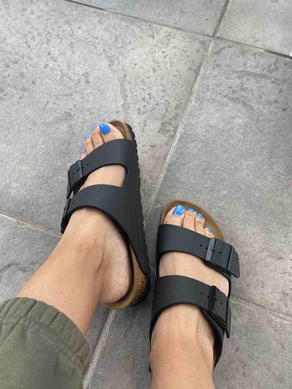 Review Thumbnail Image 0 215946340