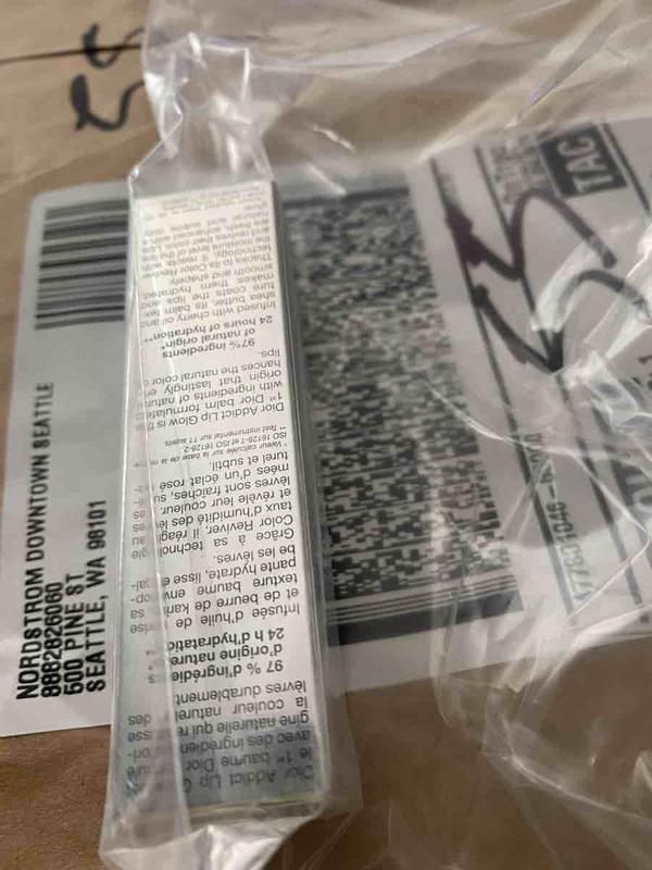 Customer photo for "smooth texture non sticky"