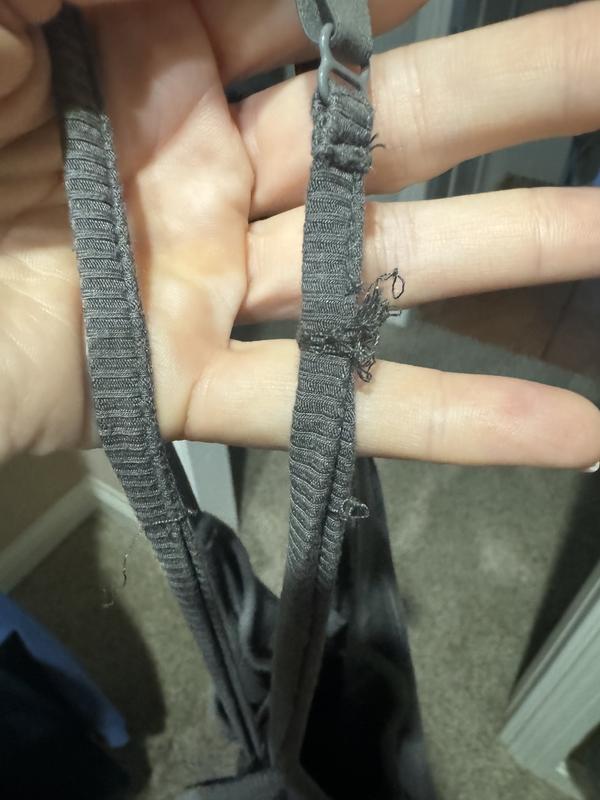 Customer photo for "Fell apart after 2 washes"