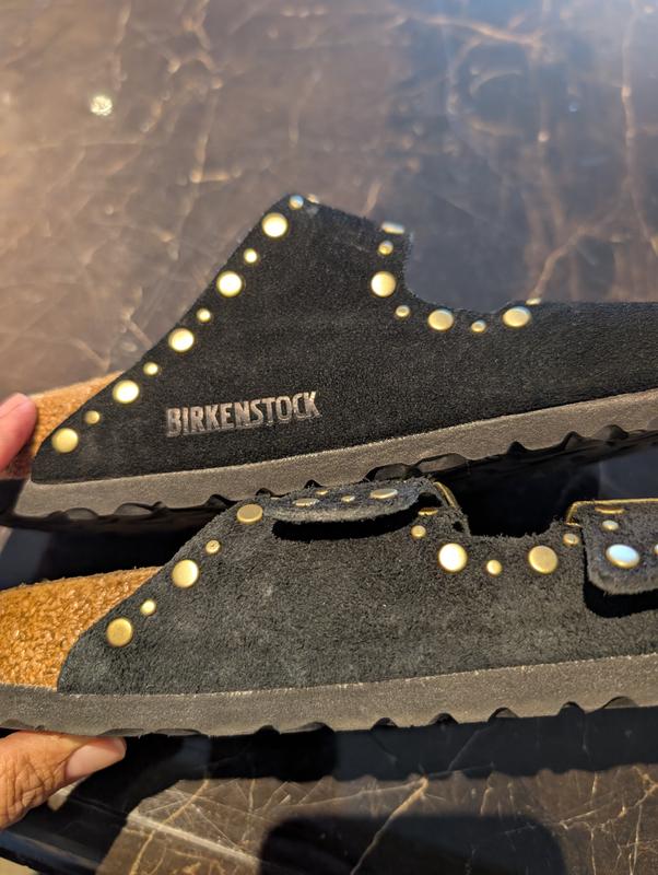 Customer photo for "Love them but Mismatched!"